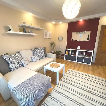 Cozy Home Apartment Lielvardes, Free Parking, Self Check-In Рига Екстериор снимка